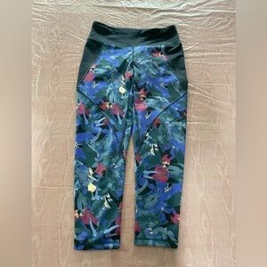 Patagonia
Centered Crop Tights - Women's small